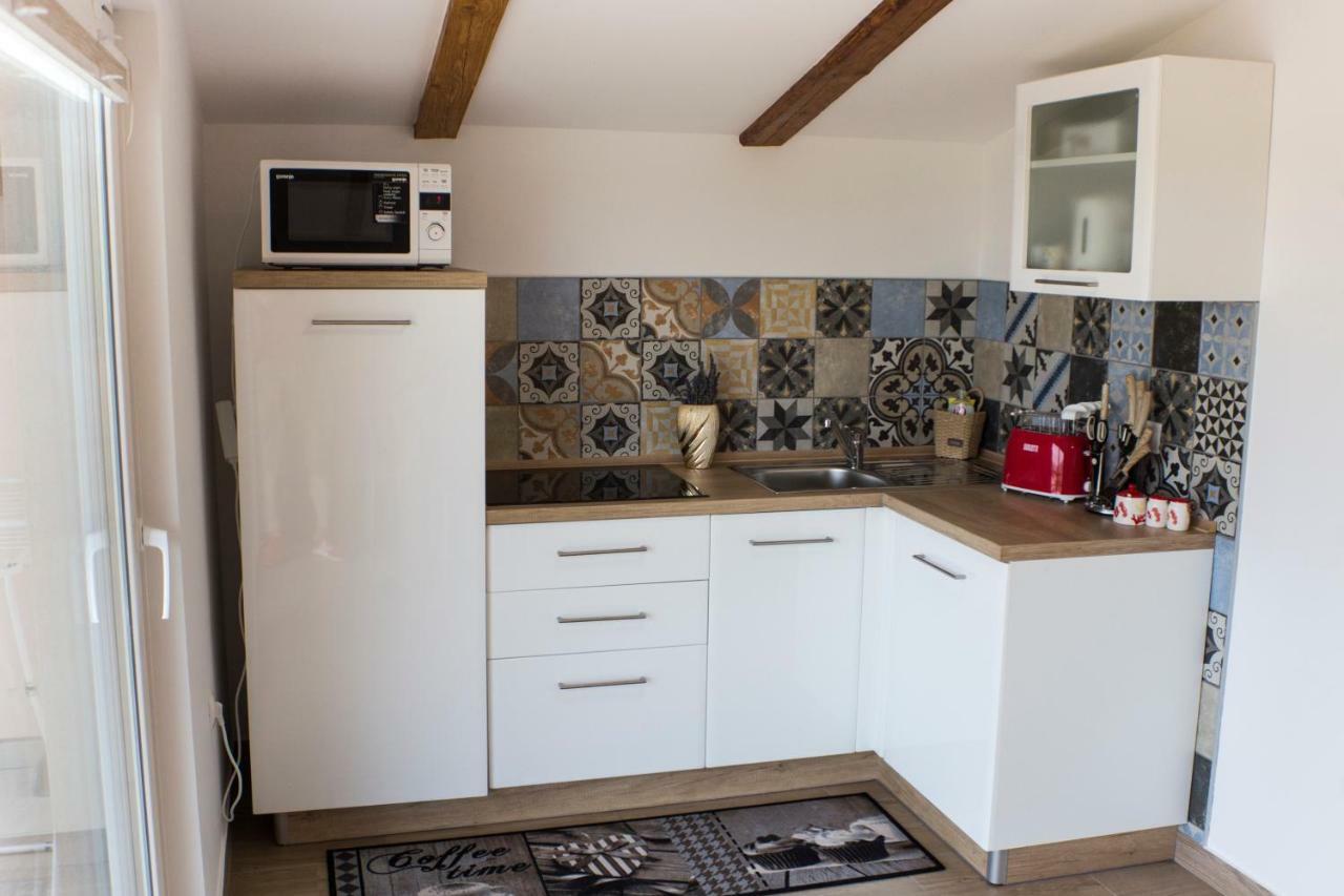 Red Rose Apartment Порторож Екстериор снимка