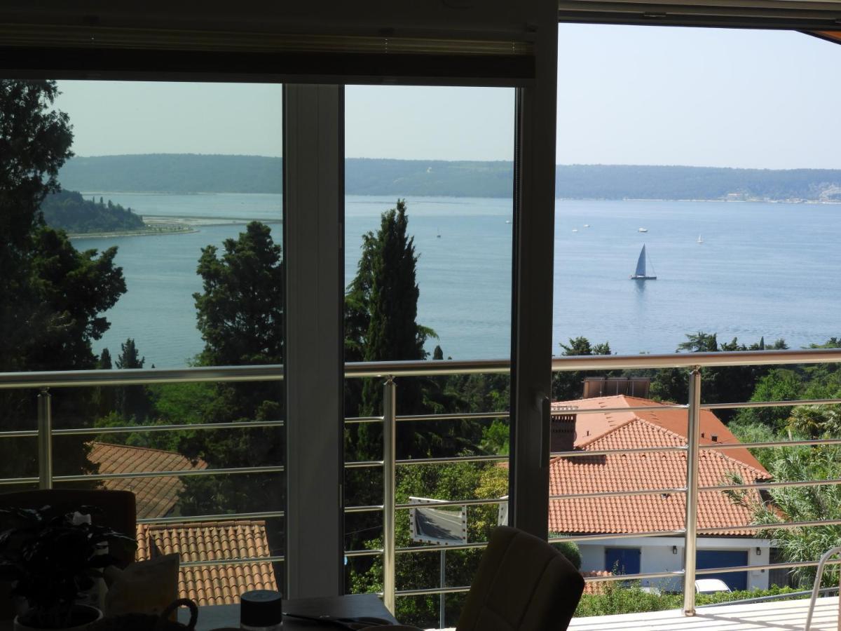 Red Rose Apartment Порторож Екстериор снимка